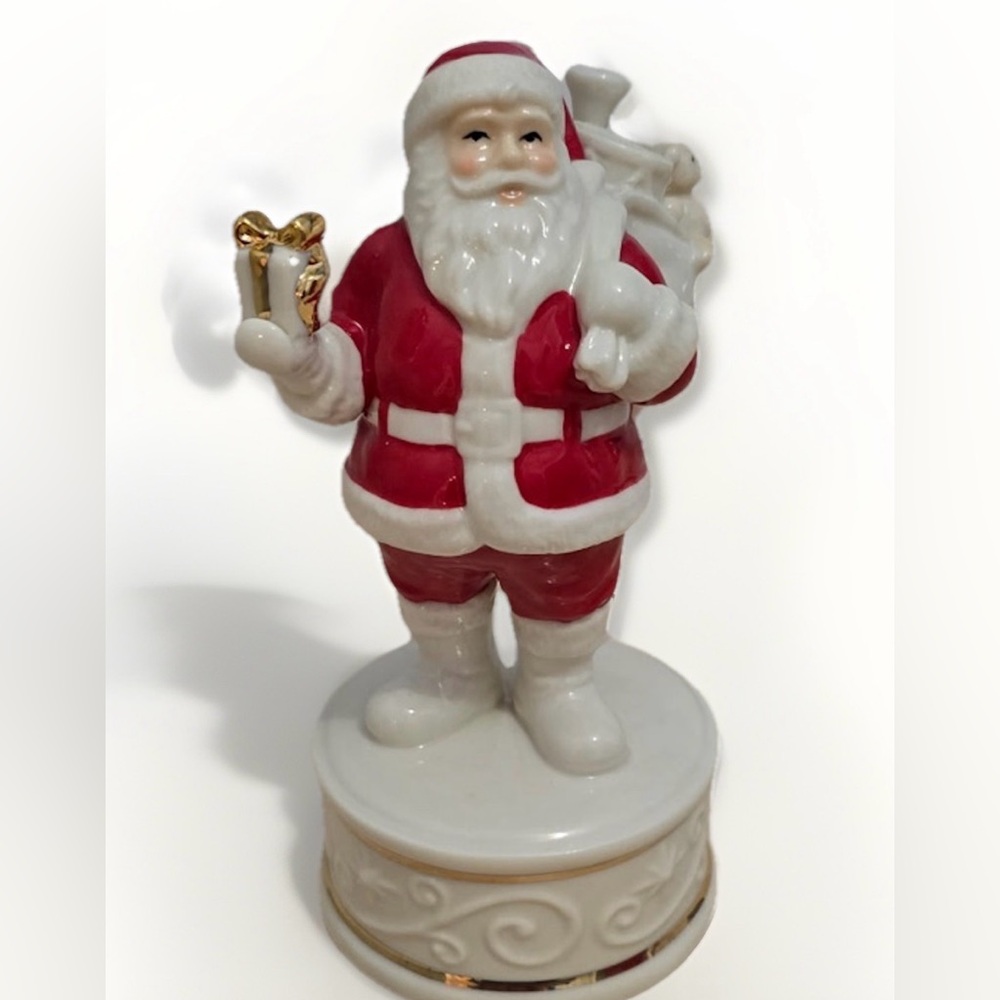 Lenox Musical Santa Figurine Porcelain Gold Trim Wonderland Wishes w/Box